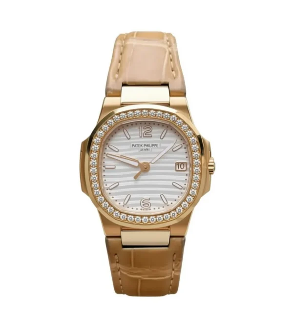 Patek Philippe Nautilus 7010R-011 Replica