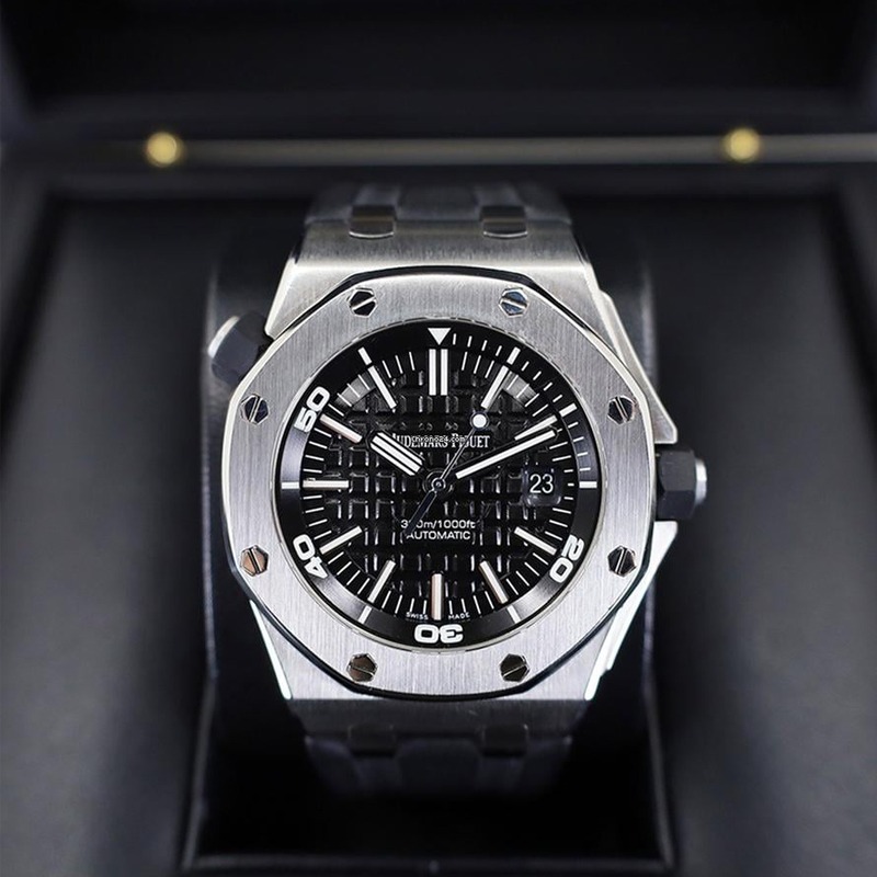 A&P OFFSHORE DIVER Black Dial 42mm