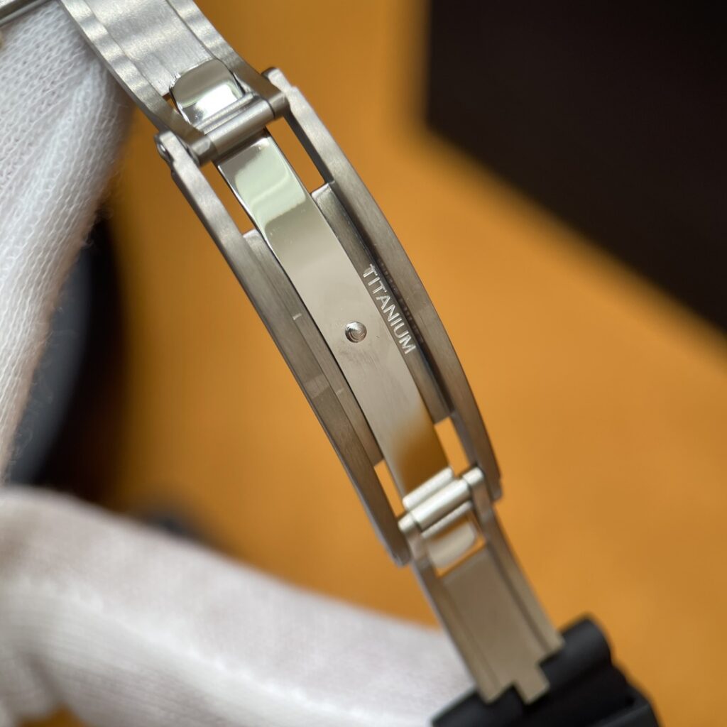 Richard Mille RM 07-01 31.40x45.66MM Replica RM026