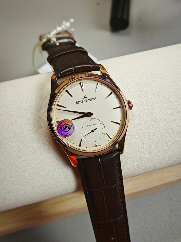 Jaeger-LeCoultre Master Ultra Thin Small Second Q1352520 40MM Replica JL023