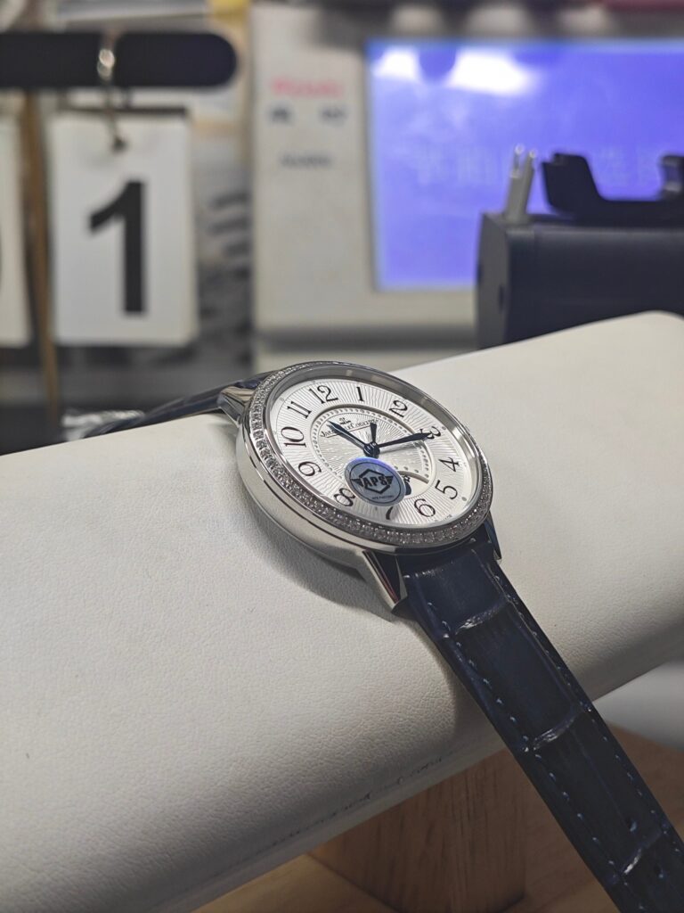 Jaeger-LeCoultre Rendez-Vous Night & Day Q3448430 34MM Replica JL020