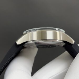 Jaeger-LeCoultre Polaris Date Q9068670 42MM Replica JL001