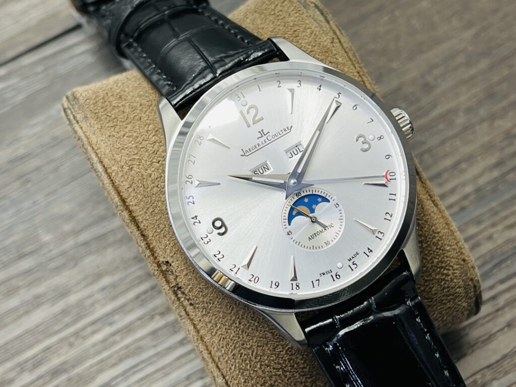 Jaeger-LeCoultre Master Control Calendar 1558420 39MM Replica JL014