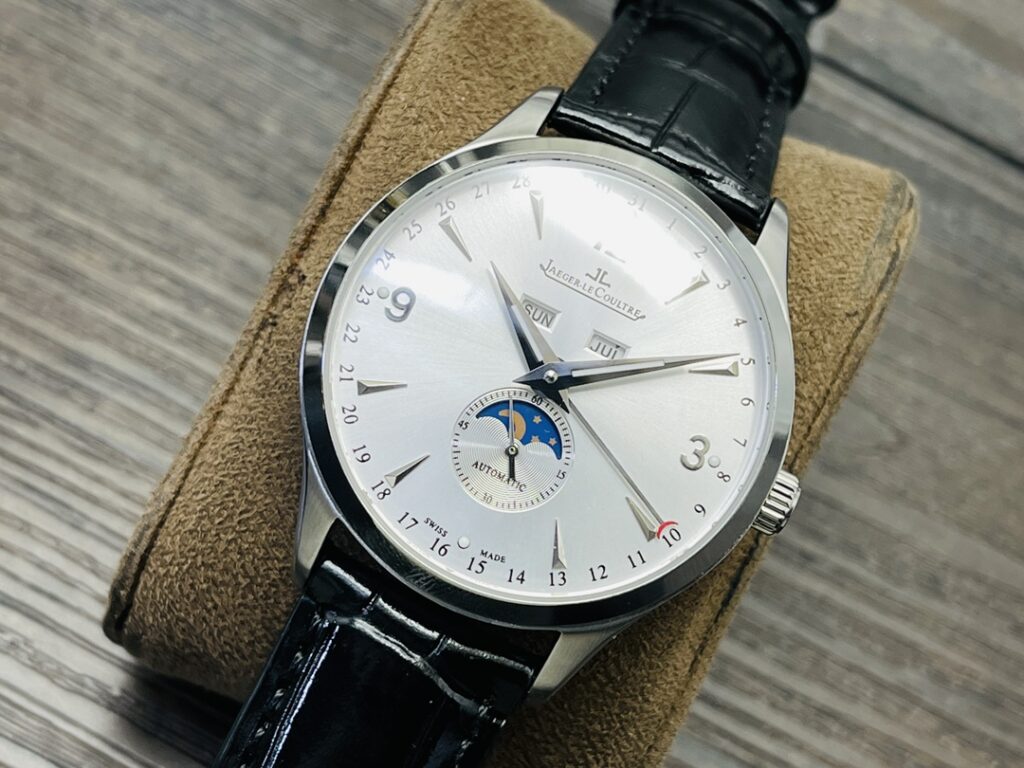 Jaeger-LeCoultre Master Control Calendar 1558420 39MM Replica JL014