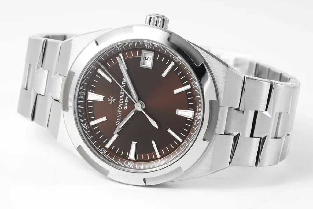 Vacheron Constantin Overseas 4500V/110A-B146 41MM Replica VC022