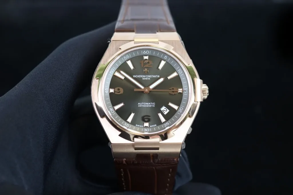 Vacheron Constantin Overseas 47040/000R-9666 42MM Replica VC029