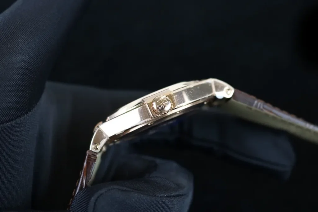 Vacheron Constantin Overseas 47040/000R-9666 42MM Replica VC029