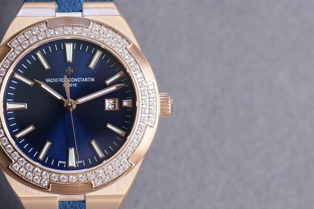 Vacheron Constantin Overseas 1225V/200R-H015 33MM Replica VC001