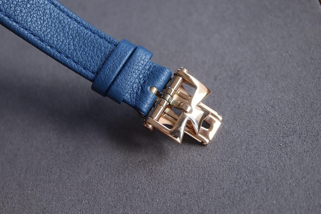 Vacheron Constantin Overseas 1225V/200R-H015 33MM Replica VC001