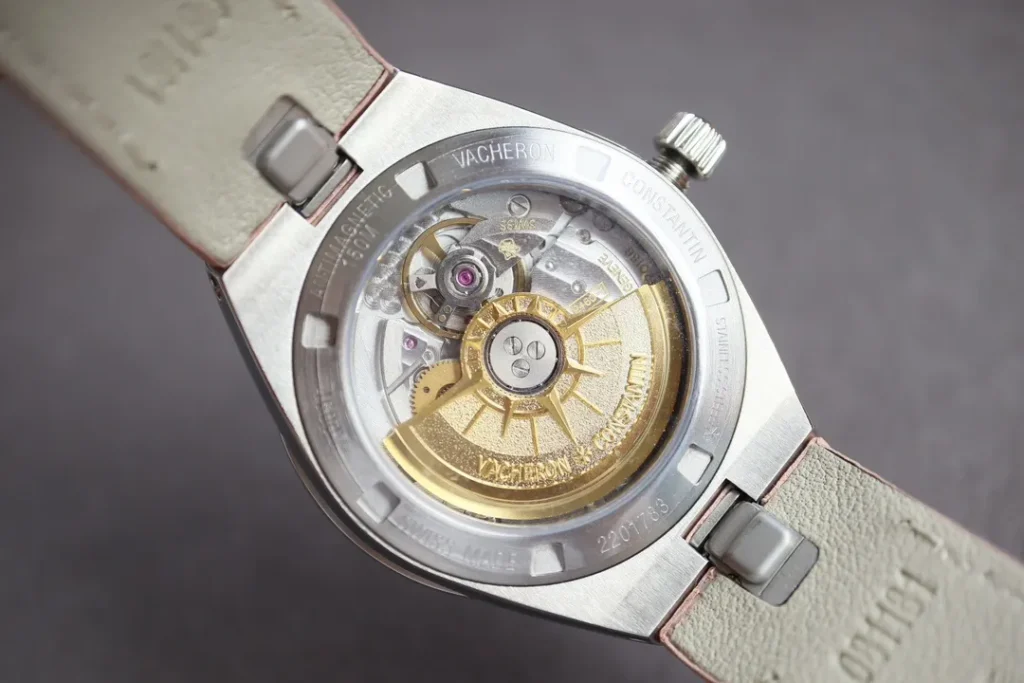 Vacheron Constantin Overseas 4605V/200A-B971 35MM Replica VC006
