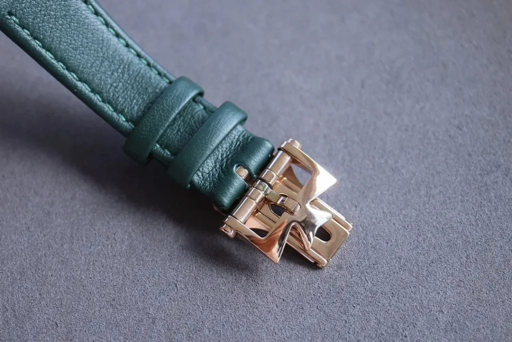 Vacheron Constantin Overseas 4605V/200R-B969 35MM Replica VC008