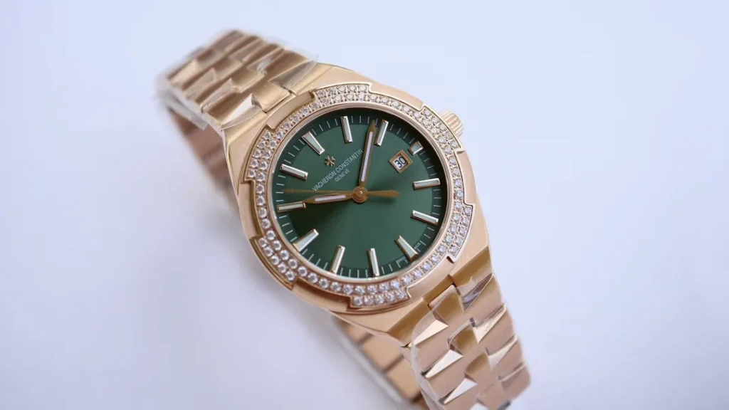 Vacheron Constantin Overseas 4605V/200R-B969 35MM Replica VC009