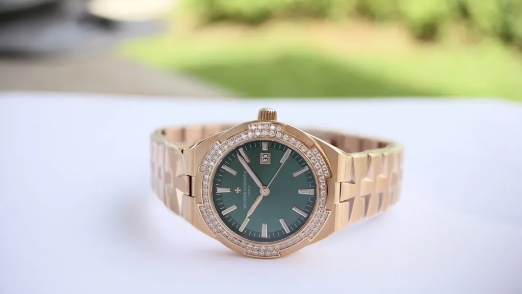 Vacheron Constantin Overseas 4605V/200R-B969 35MM Replica VC009