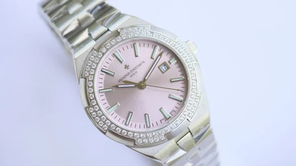 Vacheron Constantin Overseas 4605V/200A-B971 35MM Replica VC011