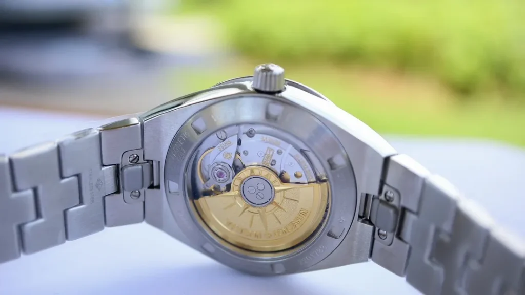 Vacheron Constantin Overseas 4605V/200A-B971 35MM Replica VC011