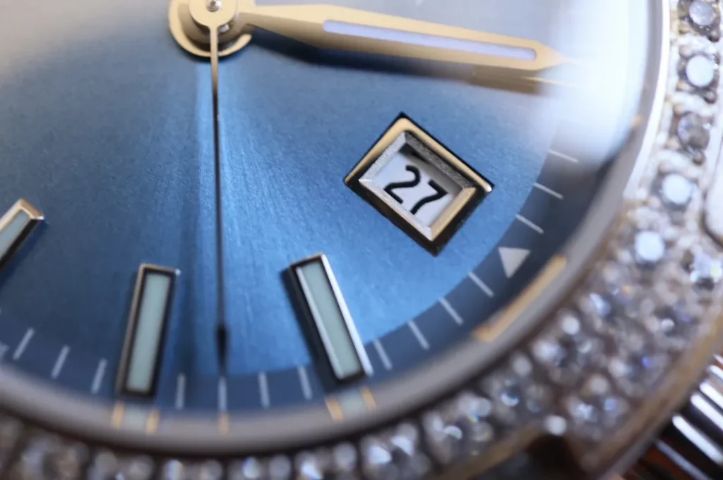 Vacheron Constantin Overseas Quartz 1225V/200A-B590 33MM Replica VC086