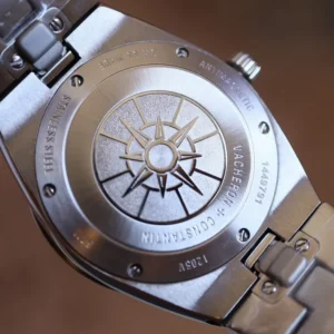 Vacheron Constantin Overseas Quartz 1225V/200A-B590 33MM Replica VC086