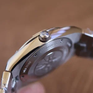 Vacheron Constantin Overseas Quartz 1205V/100A-B591 33MM Replica VC087