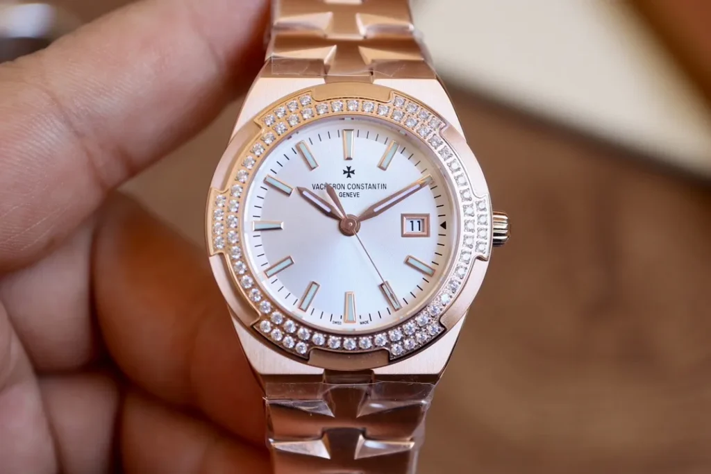 Vacheron Constantin Overseas Quartz 1225V/200R-H015 33MM Replica VC088