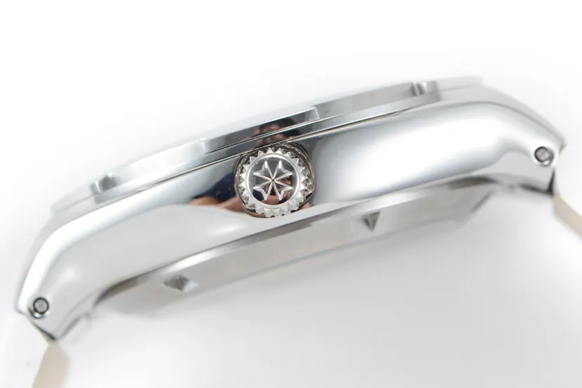 Vacheron Constantin Overseas Ultra-thin Automatic 2500V/100A-H028 39.5MM Replica VC082