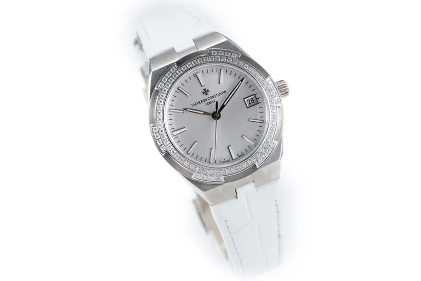 Vacheron Constantin Overseas Quartz 1205V/100A-B590 33MM Replica VC074