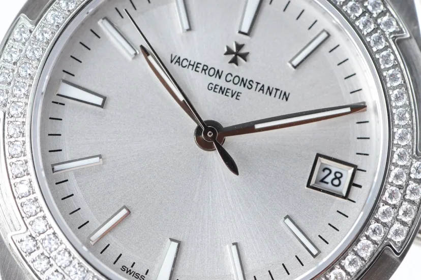 Vacheron Constantin Overseas Quartz 1205V/100A-B590 33MM Replica VC074