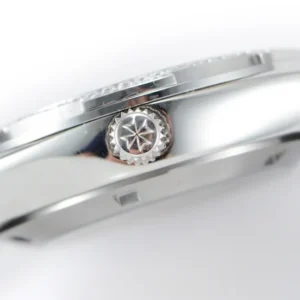 Vacheron Constantin Overseas Quartz 1205V/100A-B591 33MM Replica VC075
