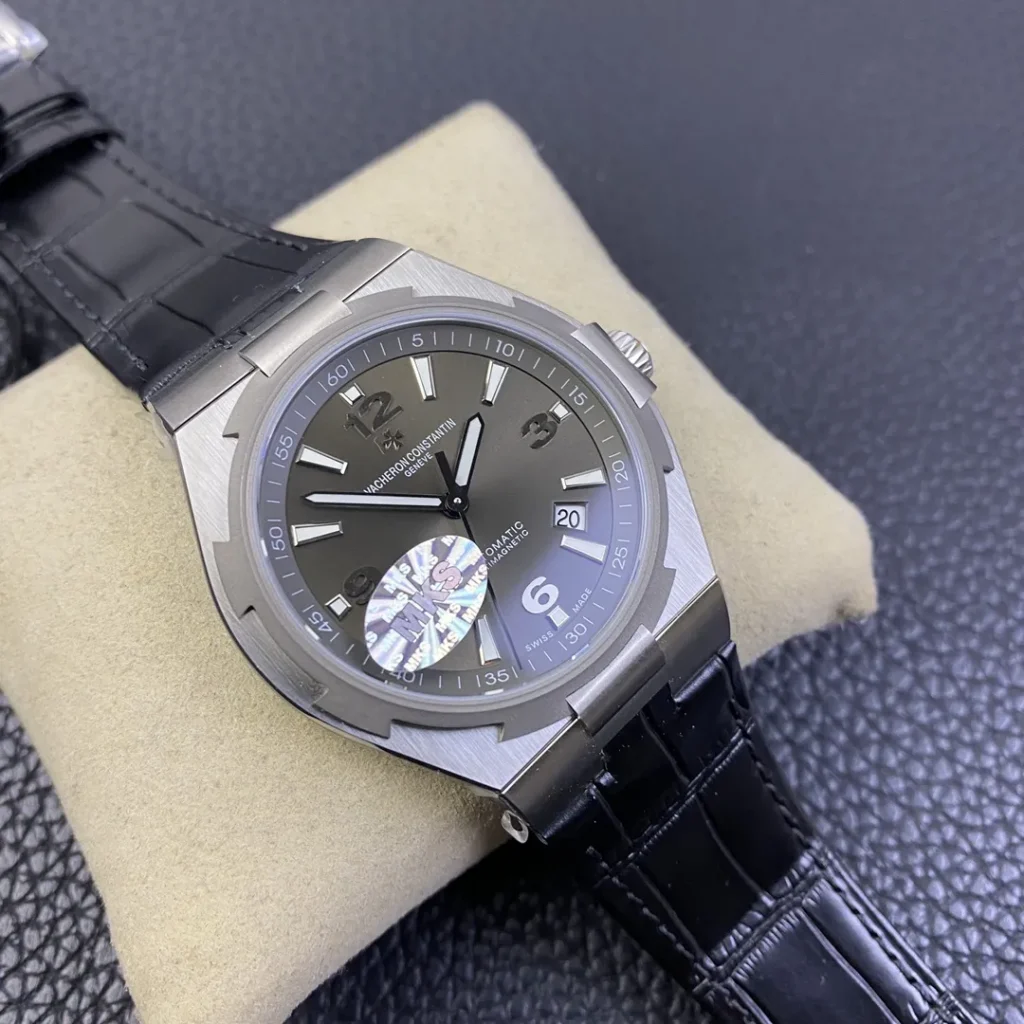 Vacheron Constantin Overseas 47040/000W-9500 42MM Replica VC060