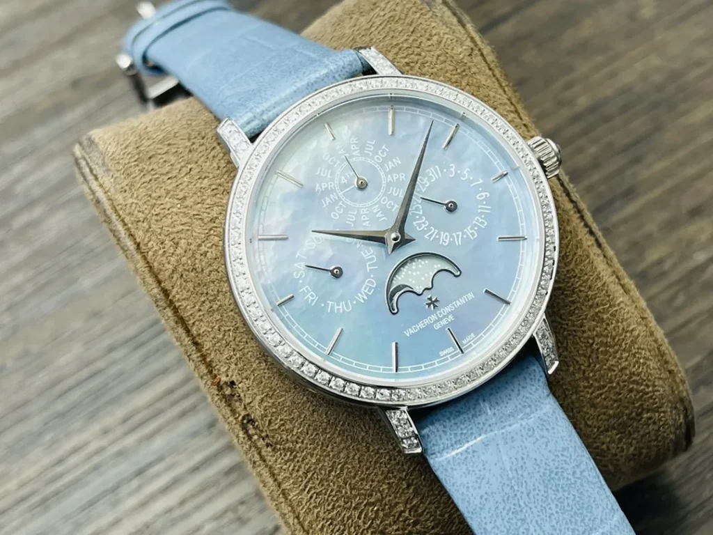 Vacheron Constantin Traditionnelle Perpetual Calendar Ultra-Thin 4305T 36.5MM Replica VC023