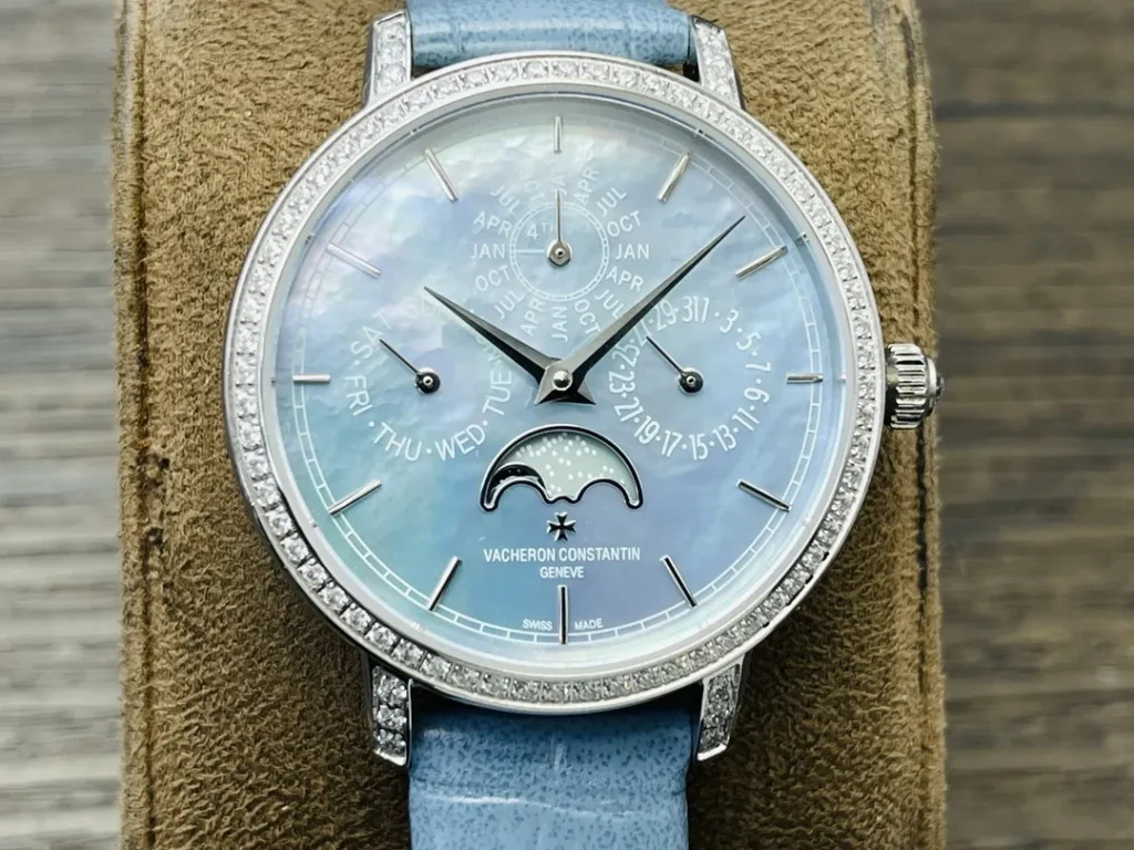 Vacheron Constantin Traditionnelle Perpetual Calendar Ultra-Thin 4305T 36.5MM Replica VC023