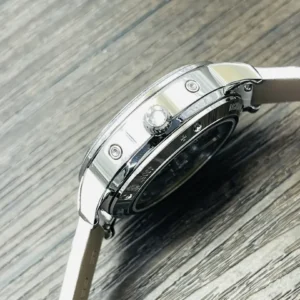 Vacheron Constantin Traditionnelle Perpetual Calendar Ultra-Thin 4305T 36.5MM Replica VC024