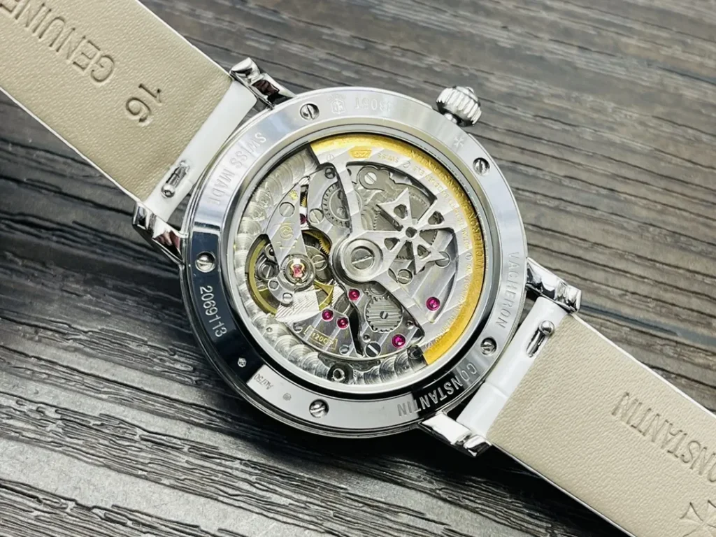 Vacheron Constantin Traditionnelle Perpetual Calendar Ultra-Thin 4305T 36.5MM Replica VC024