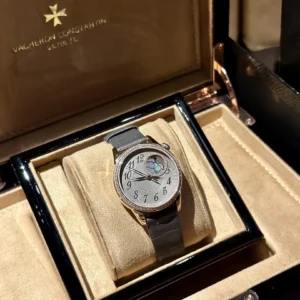 Vacheron Constantin Égérie Moon Phase 8005F/000R-B498 37MM Replica VC035