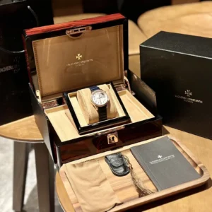 Vacheron Constantin Égérie Moon Phase 8005F/000R-B498 37MM Replica VC036