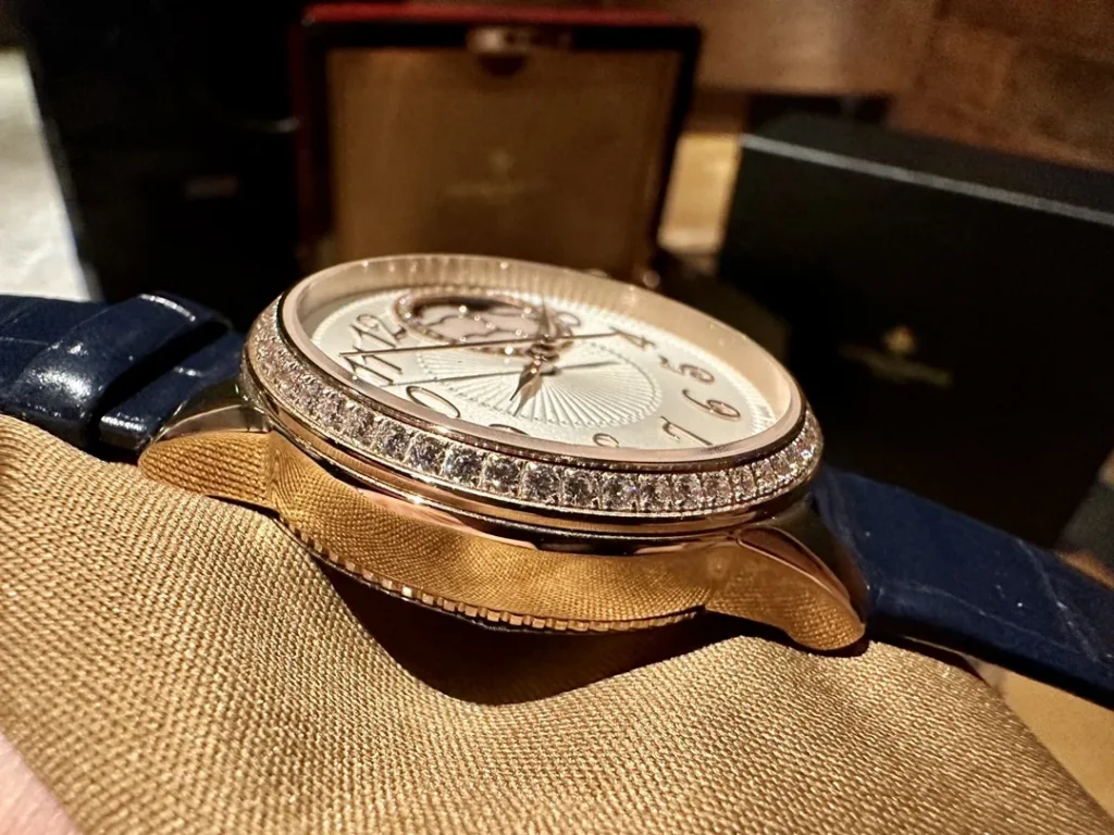 Vacheron Constantin Égérie Moon Phase 8005F/000R-B498 37MM Replica VC036